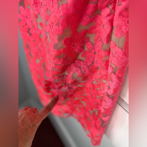 Adelyn Rae NWT Vibrant Hot Pink Floral Mini Lace Dress - Picture 3 of 9